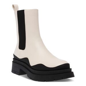 WILD PAIR Womens White Lug Sole Grayce Round Toe Chelsea 5 M